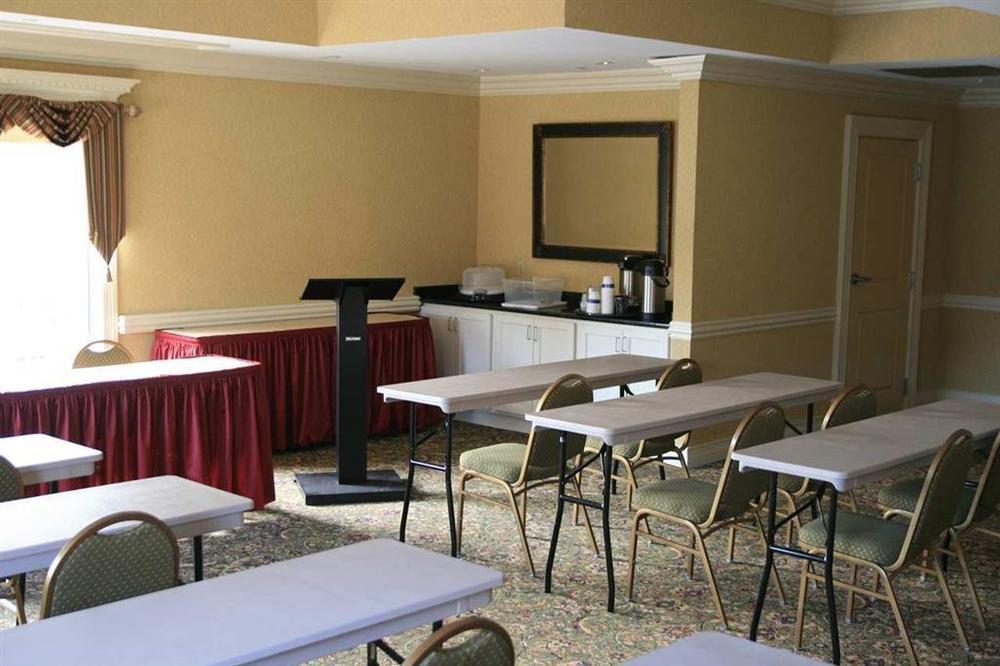 Hampton Inn Пайквил Съоръжения снимка