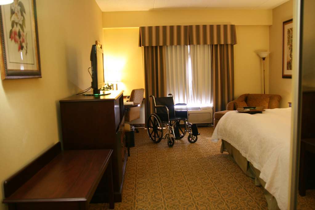 Hampton Inn Пайквил Стая снимка