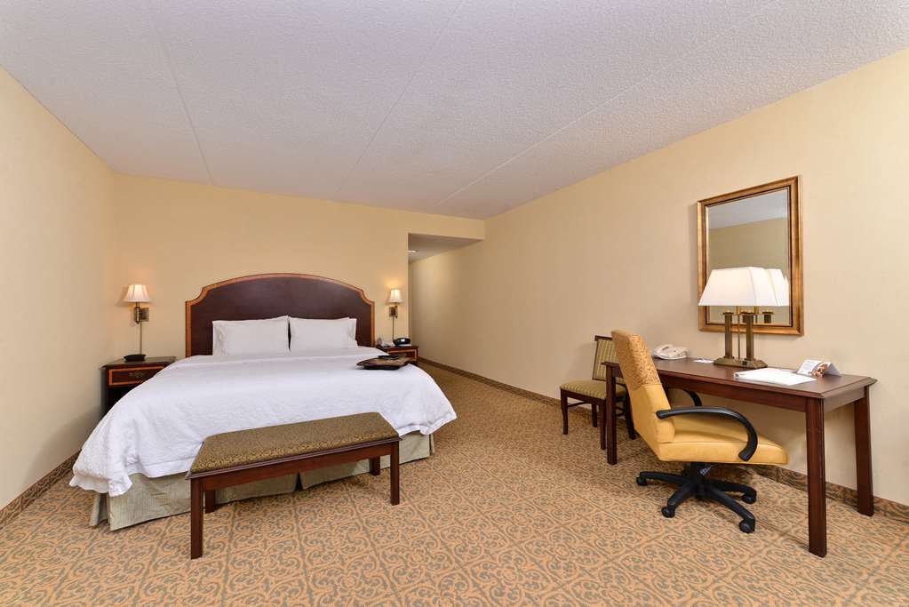 Hampton Inn Пайквил Стая снимка